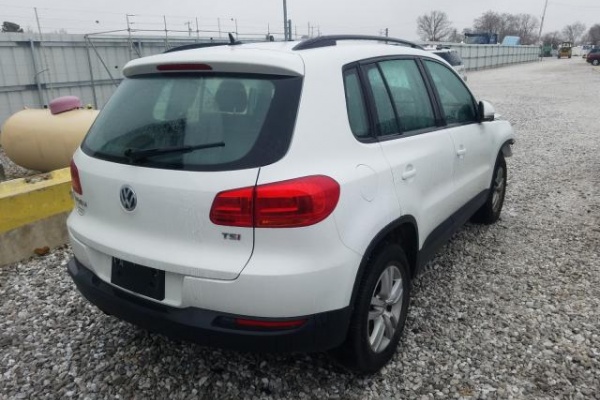 фото Volkswagen TIGUAN