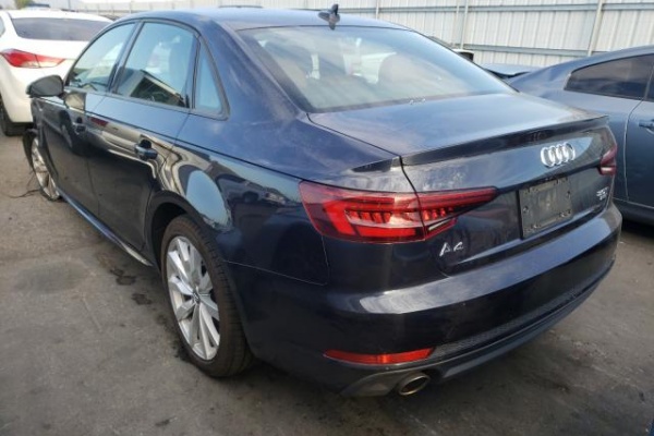 фото Audi A4 Premium