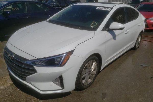 фото Hyundai Elantra SEL