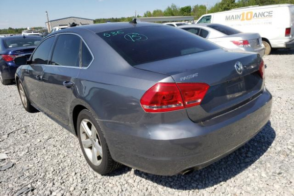 фото Volkswagen Passat SE