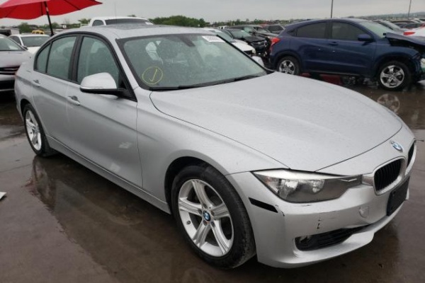 фото 2015 BMW 328 I SULEV