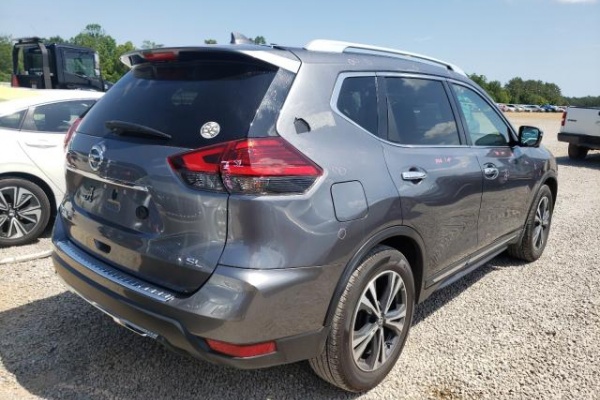 фото Nissan ROGUE S