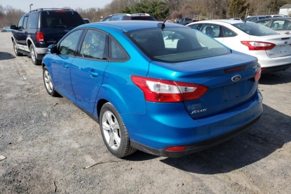 фото Ford Focus SE