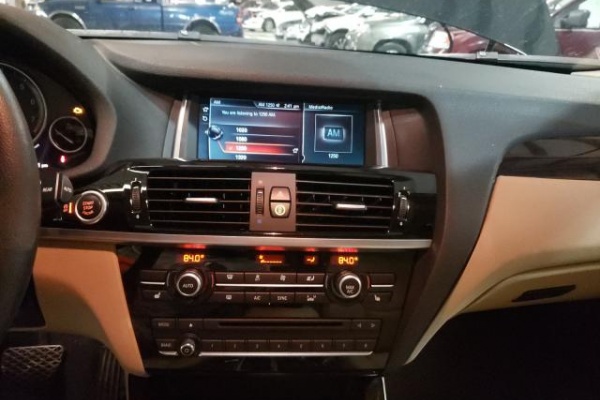 фото BMW X3 XDRIVE28I