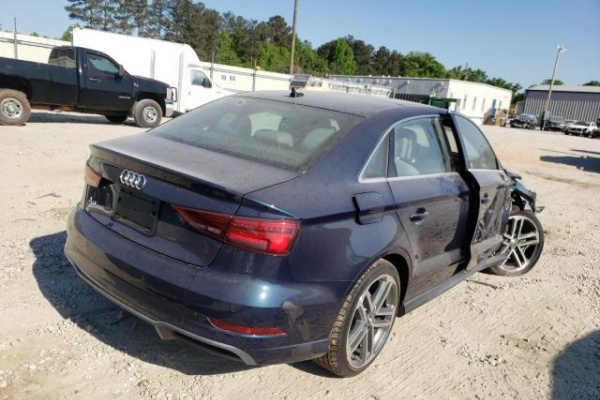 фото Audi A3 Premium Plus