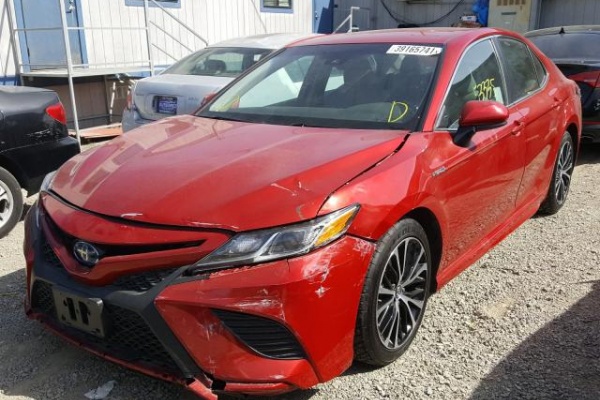 фото Toyota Camry HYBRID
