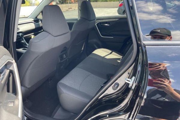 фото Toyota RAV4 XLE