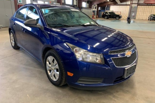 фото Chevrolet Cruze LS