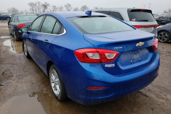фото Chevrolet Cruze LT