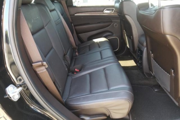 фото jeep  GRAND CHEROKEE SUMMIT