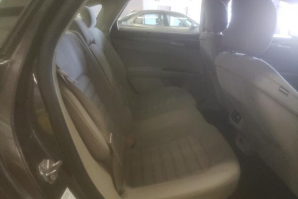 фото Ford Focus SE