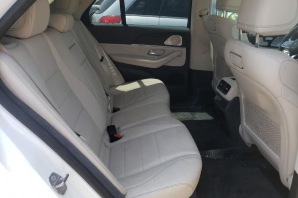 фото Mercedes-Benz GLE 350 4MATIC