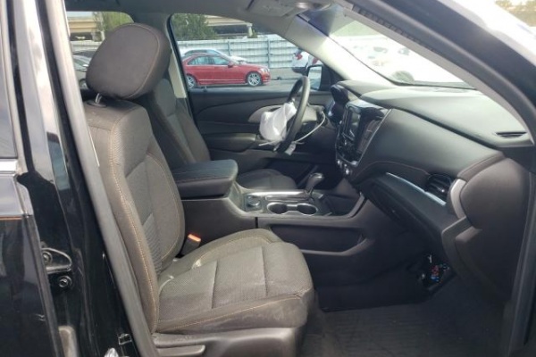 фото Chevrolet Traverse LS