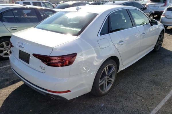 фото Audi A4 Premium Plus