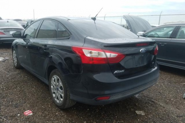 фото Ford Focus SE