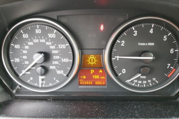 фото BMW X1 SDRIVE28I