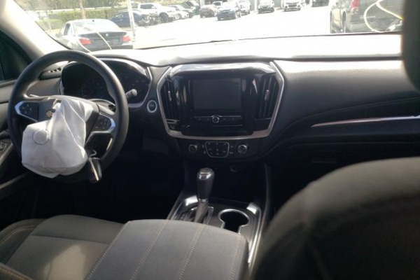 фото Chevrolet Traverse LS