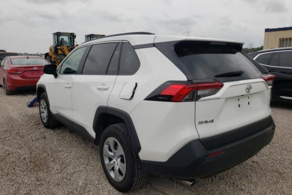 фото Toyota RAV4 LE