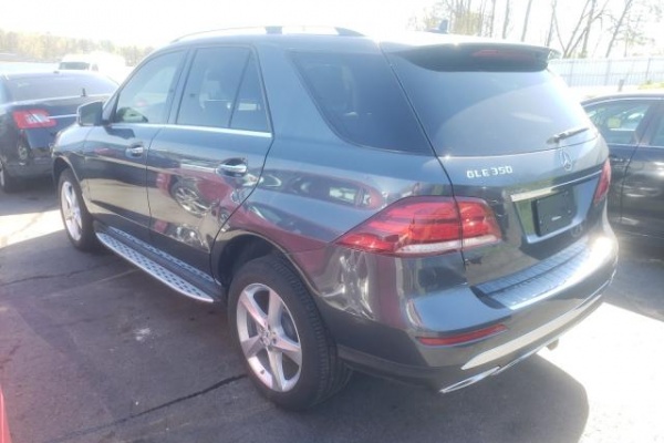 фото Mercedes-Benz GLE 350