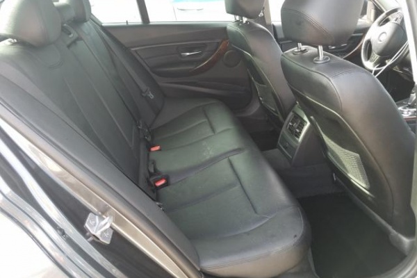 фото BMW 328 XI SULEV