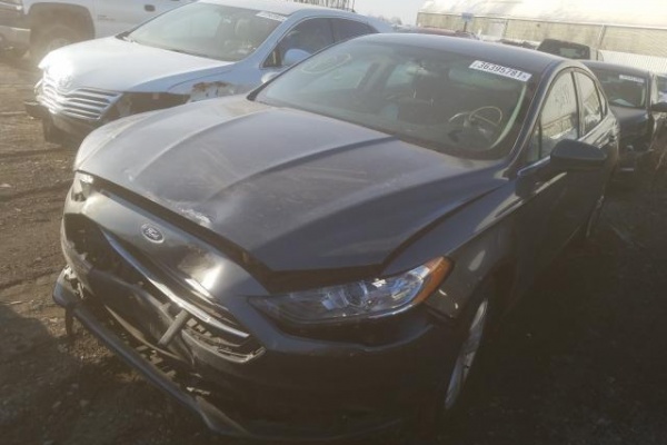 фото Ford Fusion SE