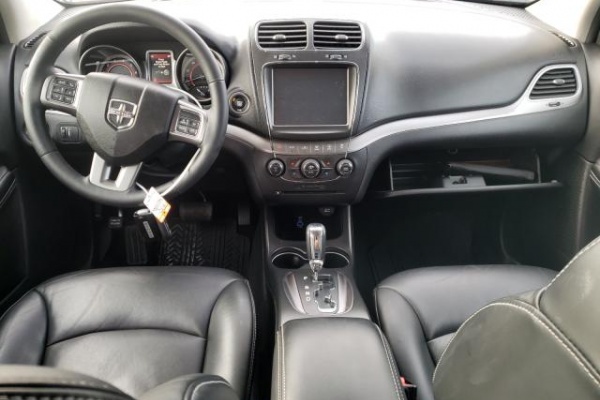 фото Dodge JOURNEY CROSSROAD