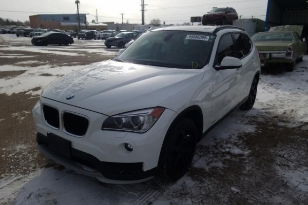 фото BMW X1 SDRIVE35I