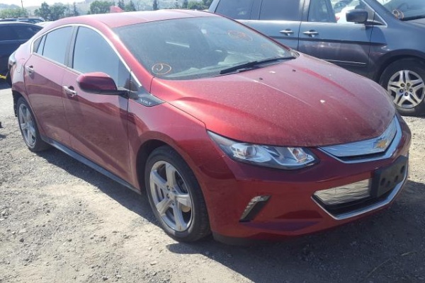 фото Chevrolet Volt LT