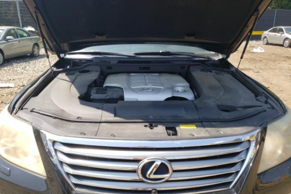 фото LEXUS LX 570