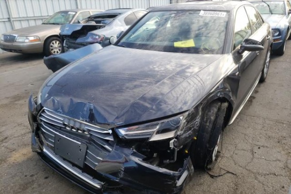 фото Audi A4 Premium