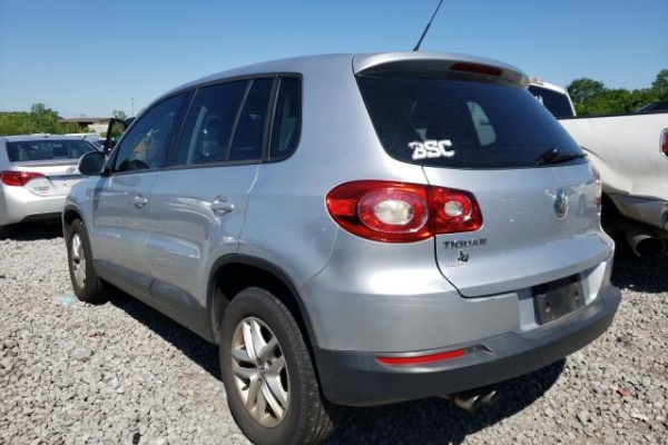 фото Volkswagen Tiguan S