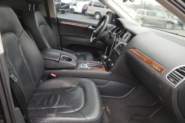 фото Audi Q7 PRESTIGE