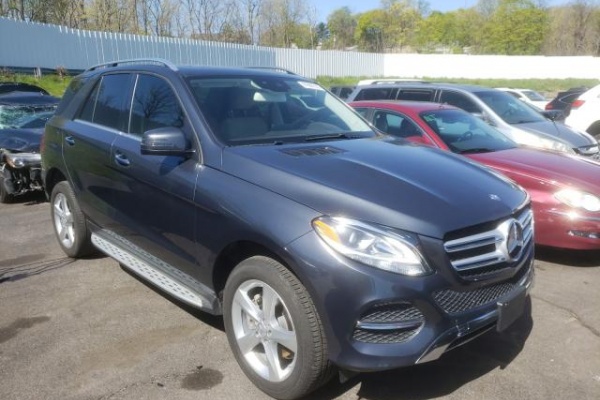 фото Mercedes-Benz GLE 350