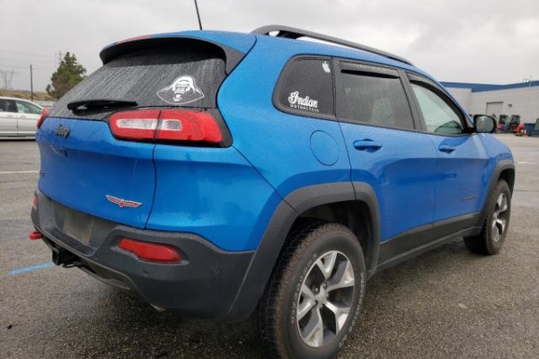 фото jeep CHEROKEE TRAILHAWK