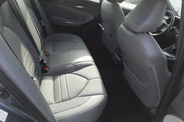 фото Toyota AVALON XLE
