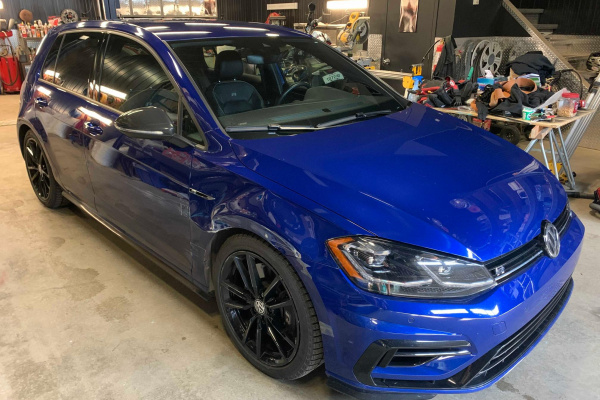 фото Volkswagen golf  S