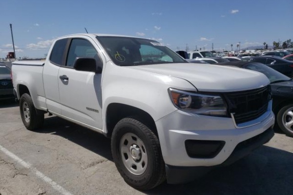 фото Chevrolet COLORADO LT