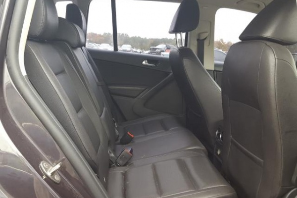 фото Volkswagen TIGUAN