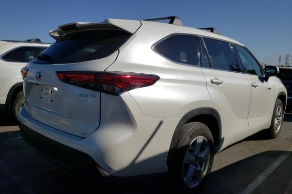 фото Toyota HIGHLANDER HYBRID LE