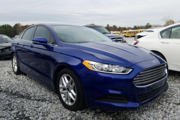 фото Ford Fusion SE