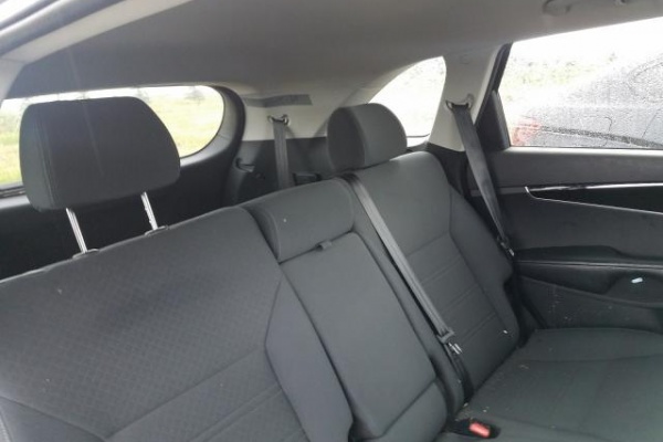 фото Kia Sorento LX