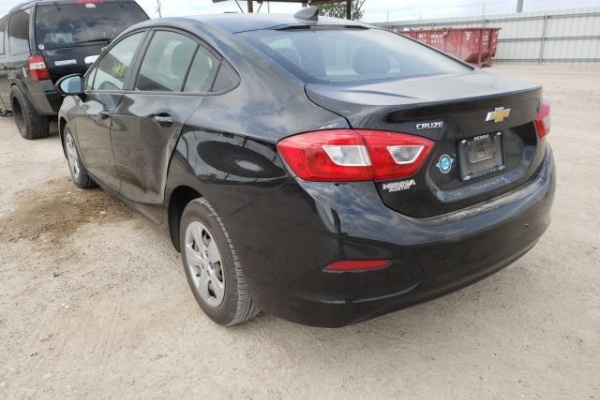 фото Chevrolet Cruze LT