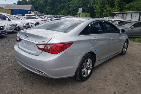 фото Hyundai Sonata