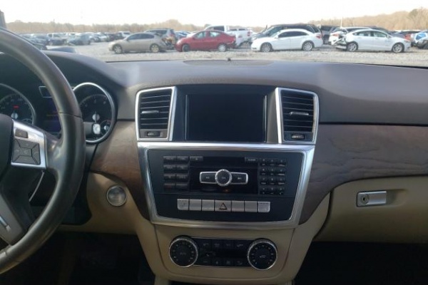 фото Mercedes-Benz ML 350