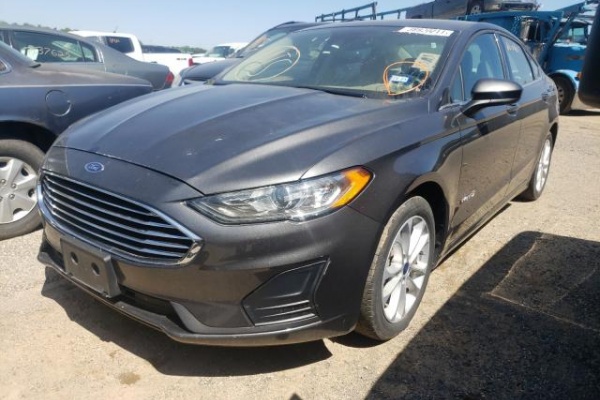 фото Ford Focus SE