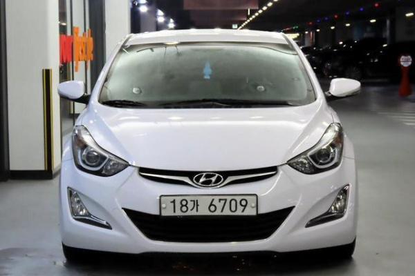 фото Hyundai Avante