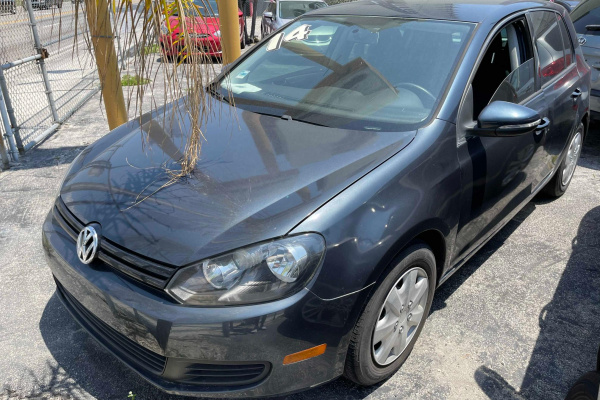 фото Volkswagen golf S