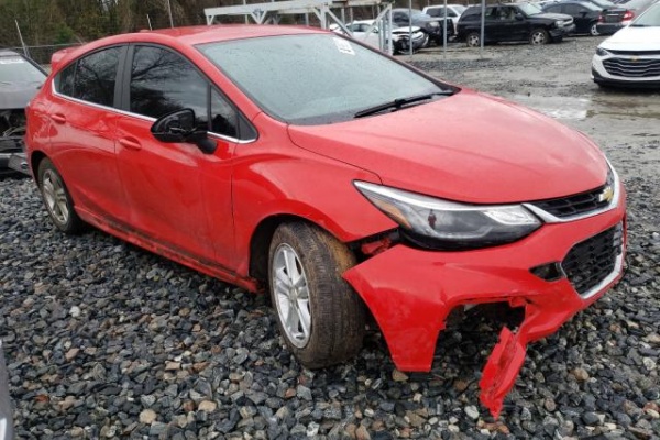 фото Chevrolet Cruze LT