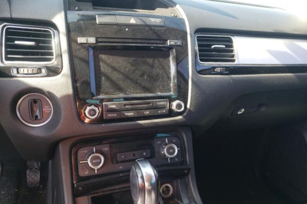 фото Volkswagen TOUAREG V6