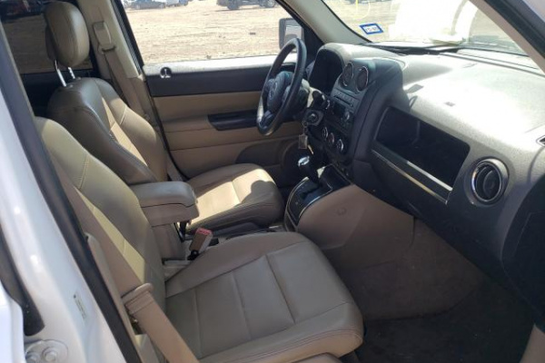 фото JEEP PATRIOT LATITUDE